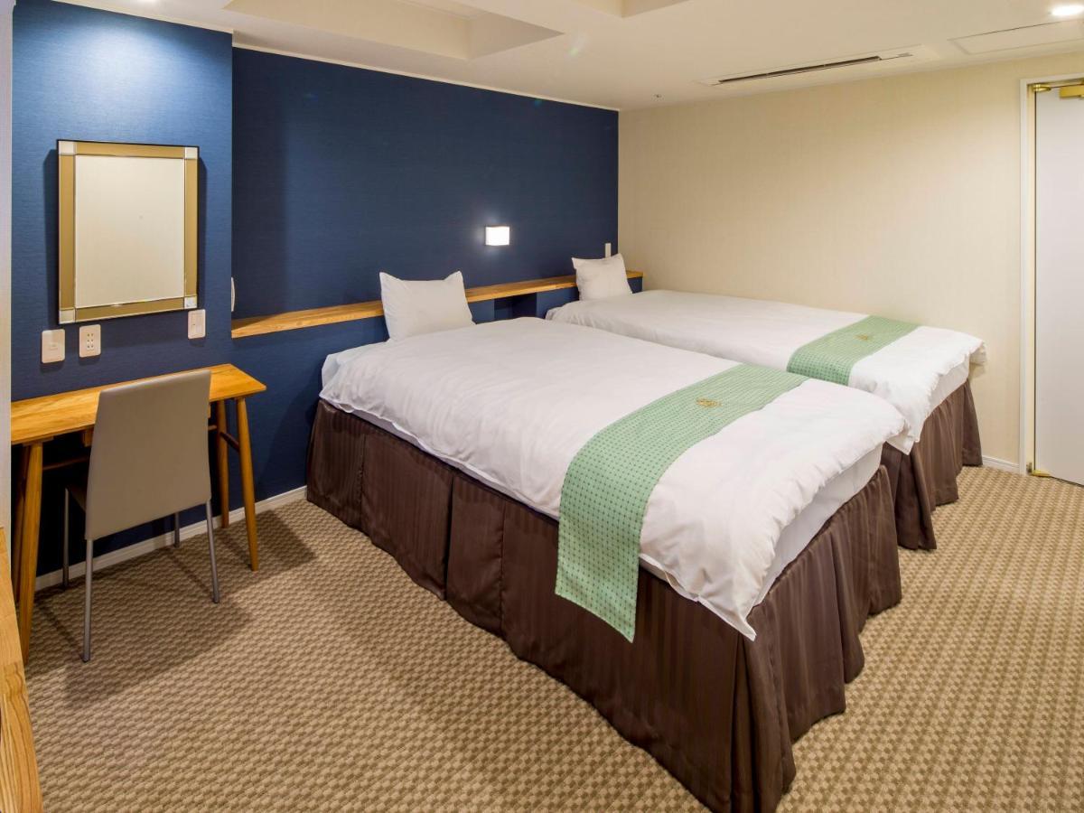 New Osaka Hotel Екстер'єр фото