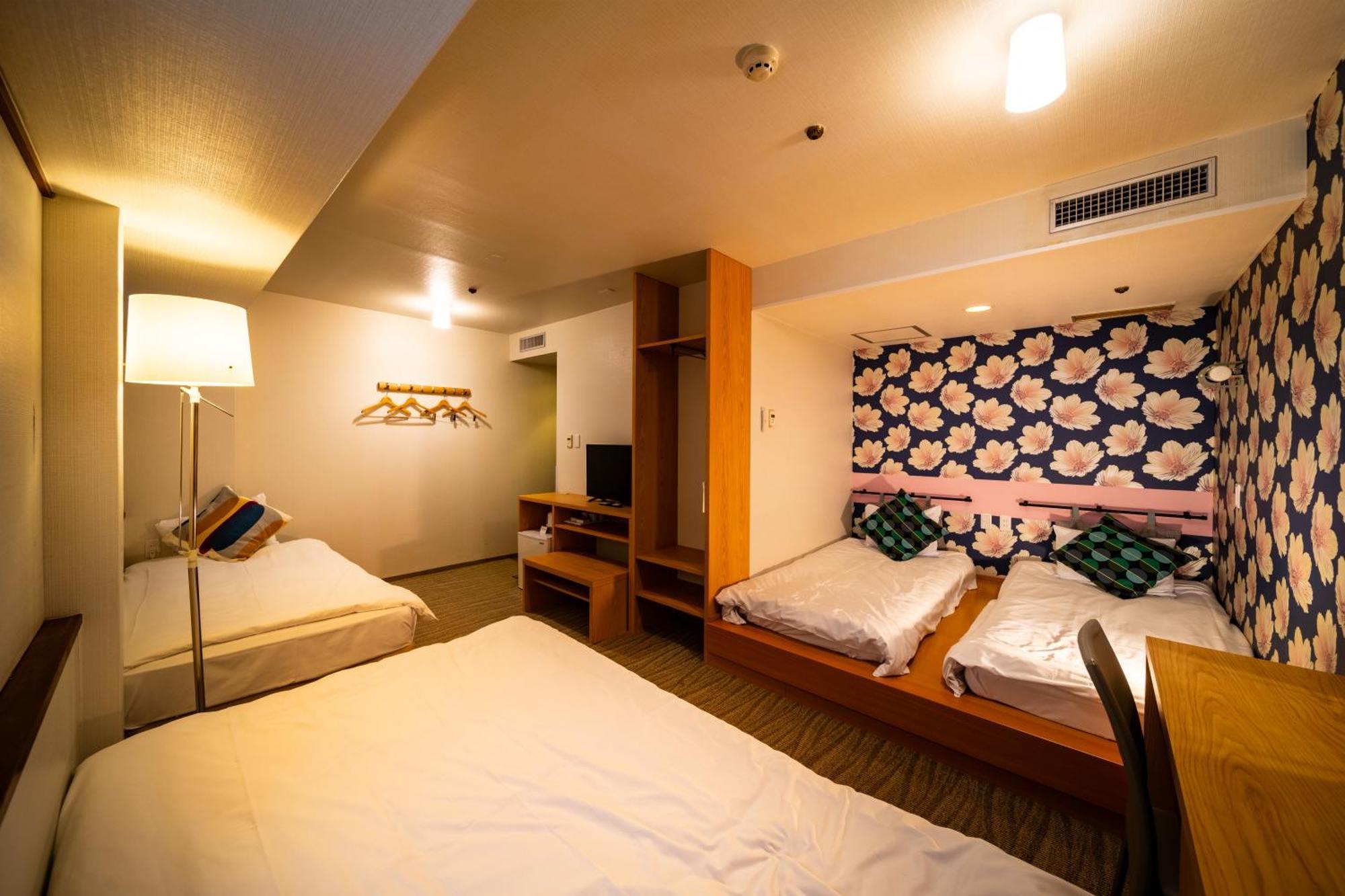 New Osaka Hotel Екстер'єр фото