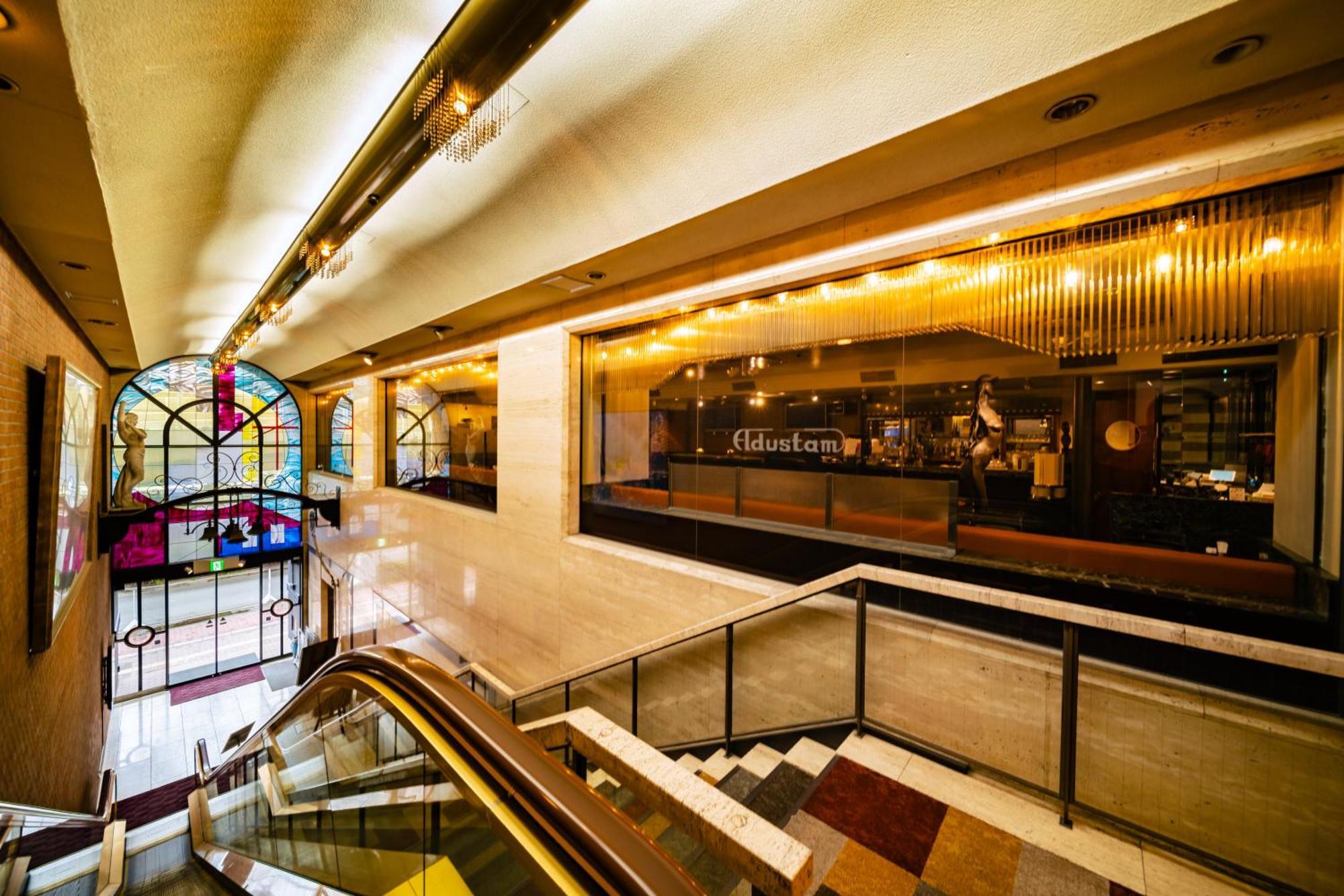 New Osaka Hotel Екстер'єр фото