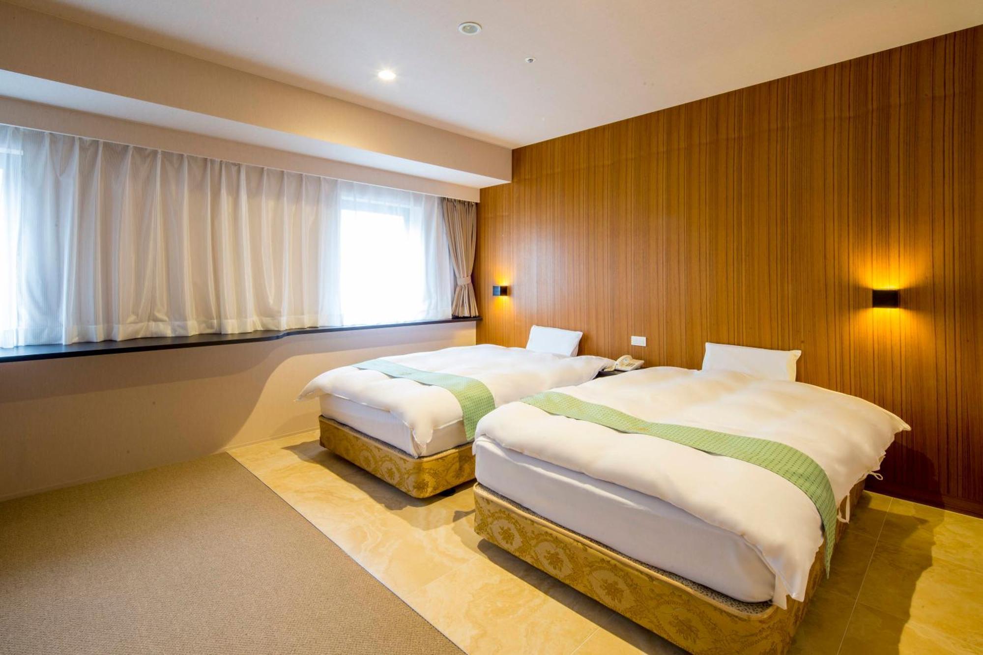 New Osaka Hotel Екстер'єр фото